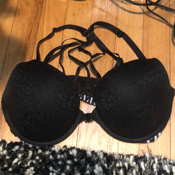 Pink brand black bra - Picture 1 of 3